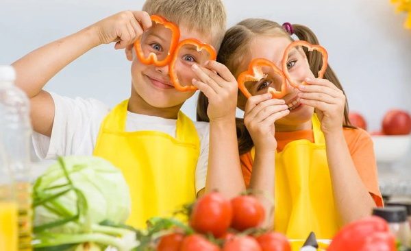 Kinderlogo ernährung mit kindern