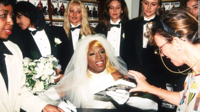 Dennis rodman in wedding dress